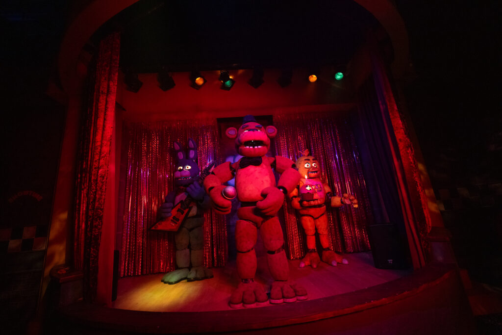 Halloween Horror Nights 2025: Como foi viver a noite mais assustadora e divertida da Universal 10 Animatronicos do Five Nights at Freddys Halloween Horror Nights 2025: Como foi viver a noite mais assustadora e divertida da Universal