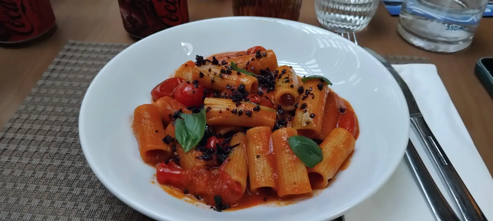 Rigatoni à Putanesca